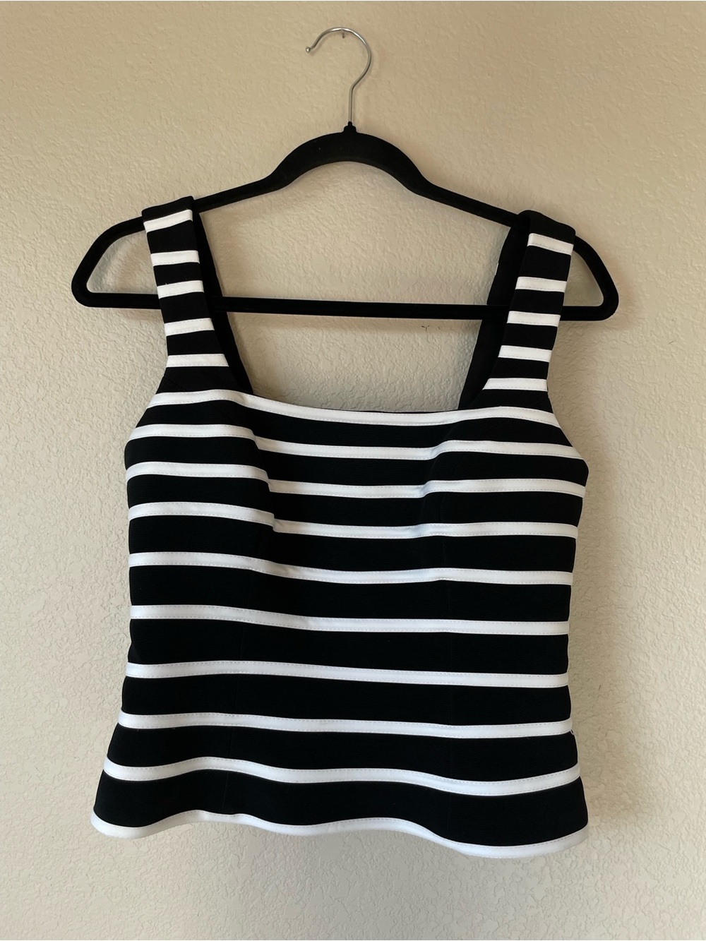 Vintage Cache Black White Striped Structured Fitted Tank Top